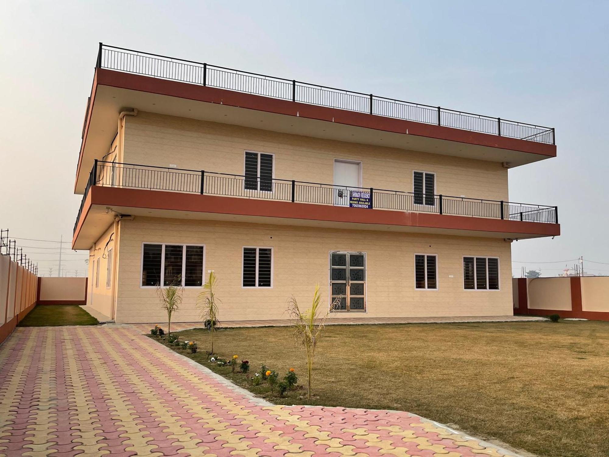 Готель Shrinath Residency Велика Нойда Екстер'єр фото